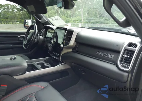 2021 Ram 1500 Big Horn 4X4 5'7 Box z USA, uszkodzony, nr VIN 1C6SRFFT8MN761622